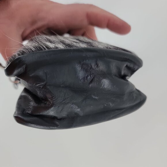 ✨Faux Fur Evening Clutch – Black & White Textured Haircalf Style – Holiday Glam✨ - Picture 7 of 9